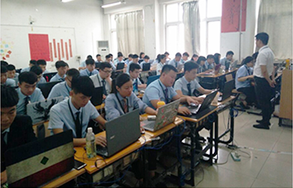 八维教育IT培训学校北京上地校区课堂现场